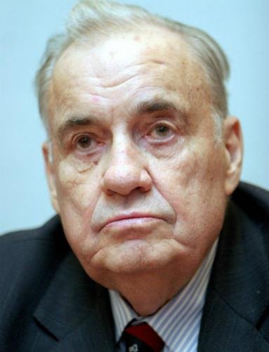 Morre cineasta russo Eldar Ryazanov