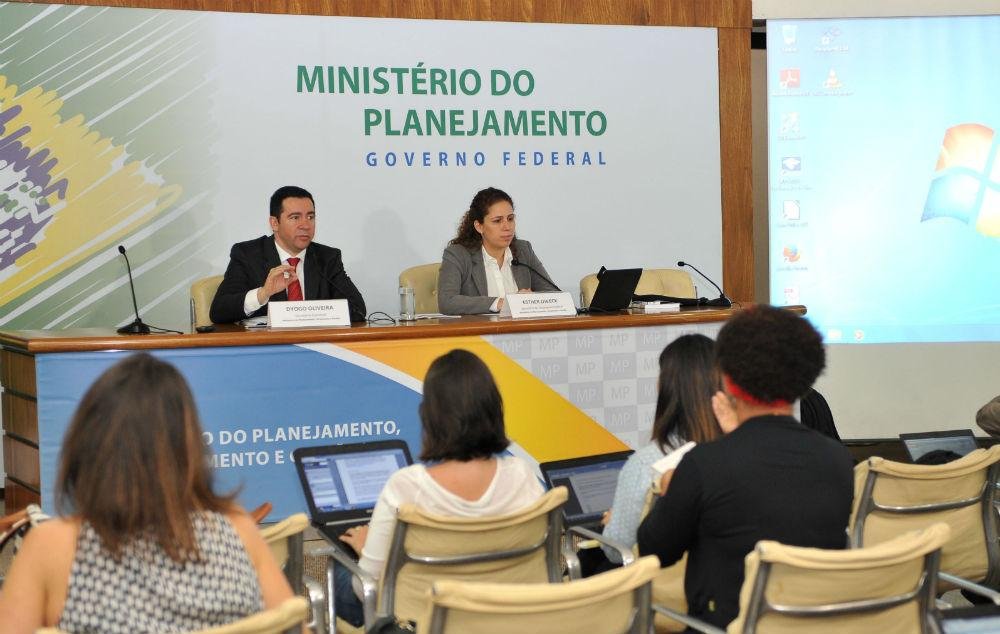An&uacute;ncio do Minist&eacute;rio do Planejamento revelou cortes em or&ccedil;amentos dos tr&ecirc;s poderes