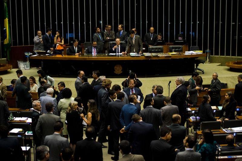 Sess&atilde;o do Congresso para votar nova meta fiscal come&ccedil;a com ob