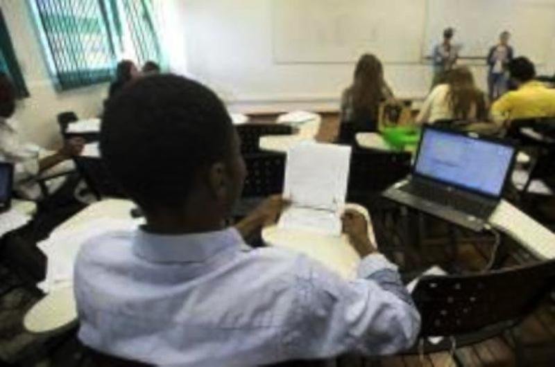 Negros s&atilde;o apenas 17,4% no grupo dos mais ricos, diz IBGE