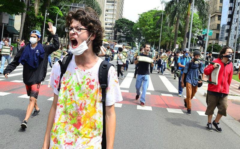 Proposta previa transfer&ecirc;ncia de 311 mil alunos