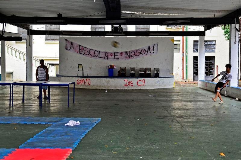 Estudantes decidem continuar com ocupa&ccedil;&atilde;o de escolas em S&atilde;o Paulo