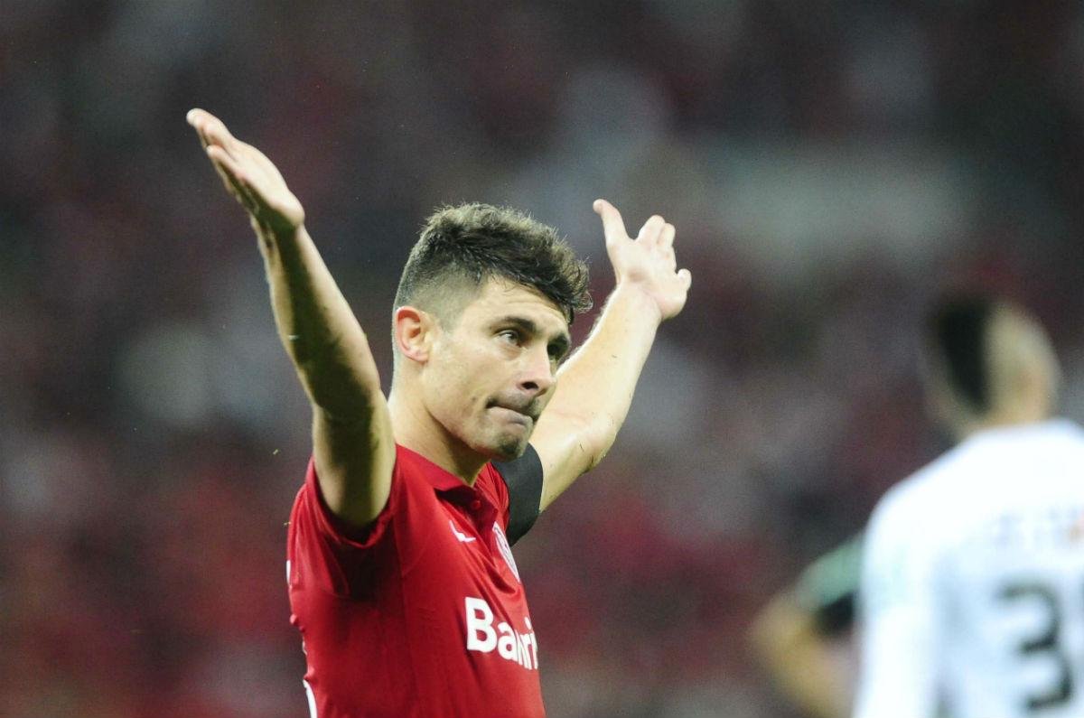 Para Alex, Inter deve se concentrar apenas no Cruzeiro