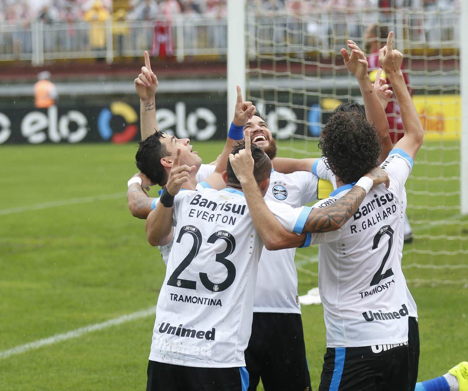 Tricolor termina o Brasileir&atilde;o em 3&ordm;