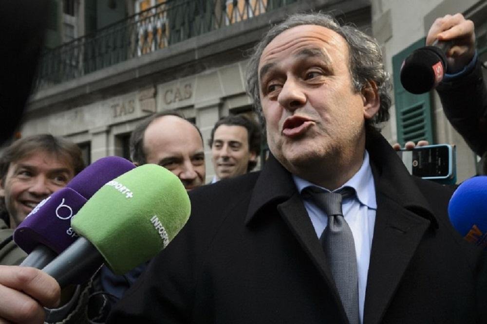 Platini &eacute; ouvido pelo TAS e promete falar toda a verdade