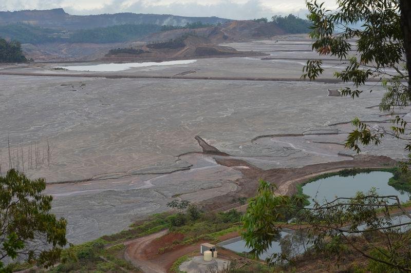 Falta de documentos atrasa investiga&ccedil;&atilde;o sobre barragem em Mariana