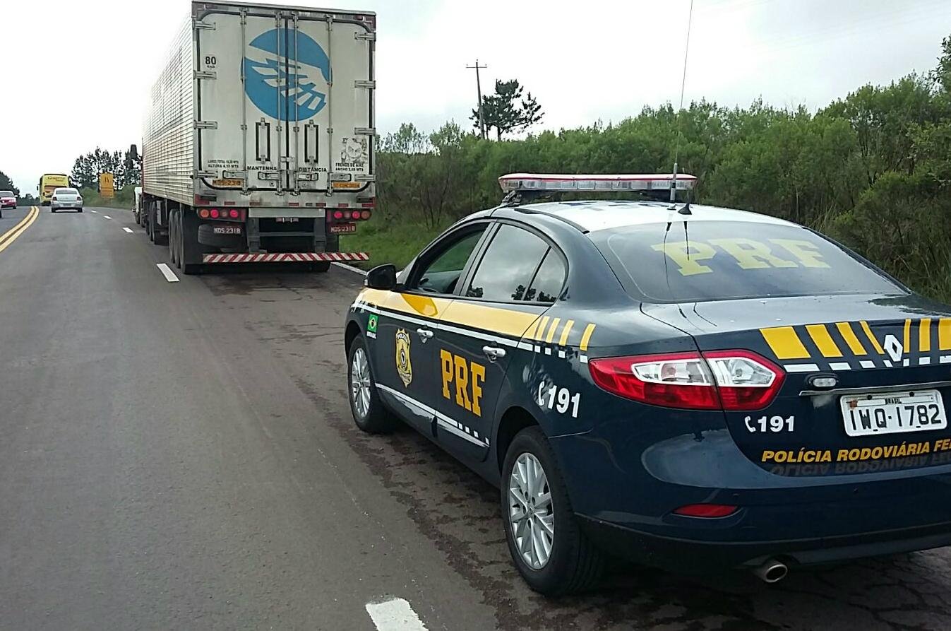 Carga de salm&atilde;o avaliada em R$ 1 milh&atilde;o &eacute; recuperada pela PRF