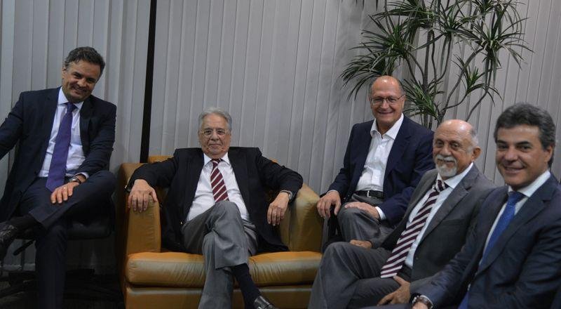 Lideran&ccedil;as do PSDB se reuniram em Bras&iacute;lia