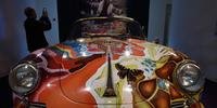Porsche psicodélico de Janis Joplin vendido por US$ 1,76 milhão