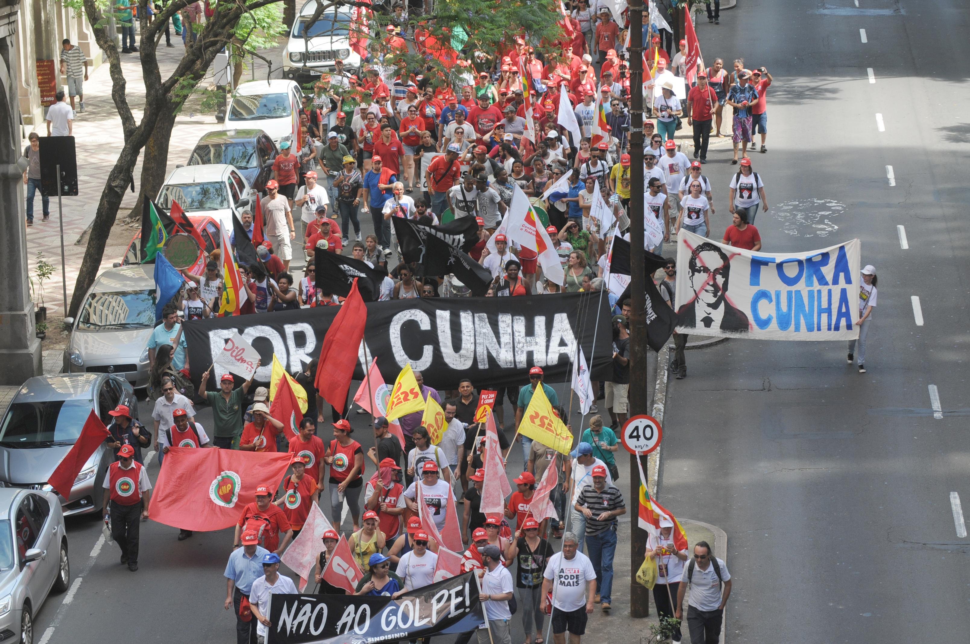 Segundo a BM, marcha reuniu cerca de duas mil pessoas 