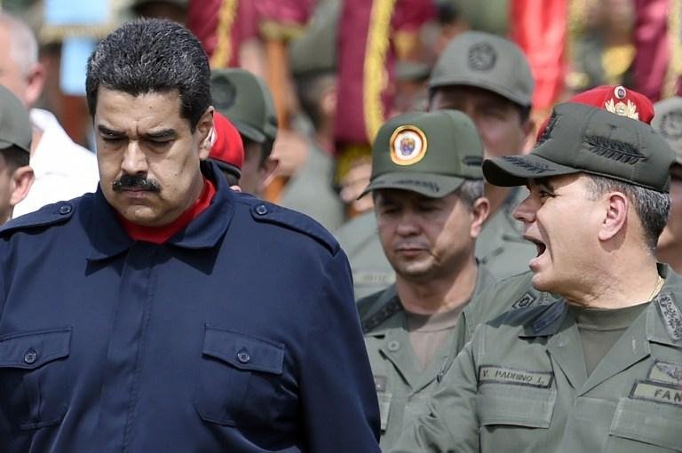 Maduro pede que For&ccedil;as Armadas se preparem para "guerra n&atilde;o convencional"