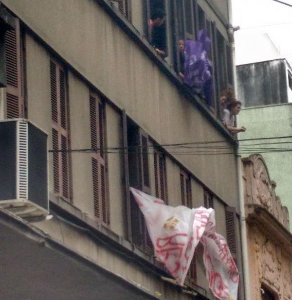 Pr&eacute;dio foi ocupado na madrugada