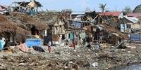 Tufão Melor deixa pelo menos nove mortos nas Filipinas