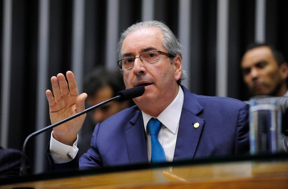 Notifica&ccedil;&atilde;o de Eduardo Cunha sobre processo no Conselho de &Eacute;tica fica para quinta-feira 
