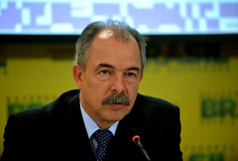 MEC suspende vestibular de 68 cursos no Brasil