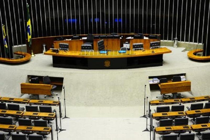 Interrup&ccedil;&atilde;o do recesso parlamentar &eacute; descartada no Congresso Nacional