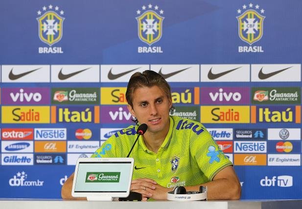 Henrique recebeu proposta do Flamengo