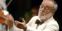 O maestro alemão Kurt Masur sofria do Mal de Parkinson