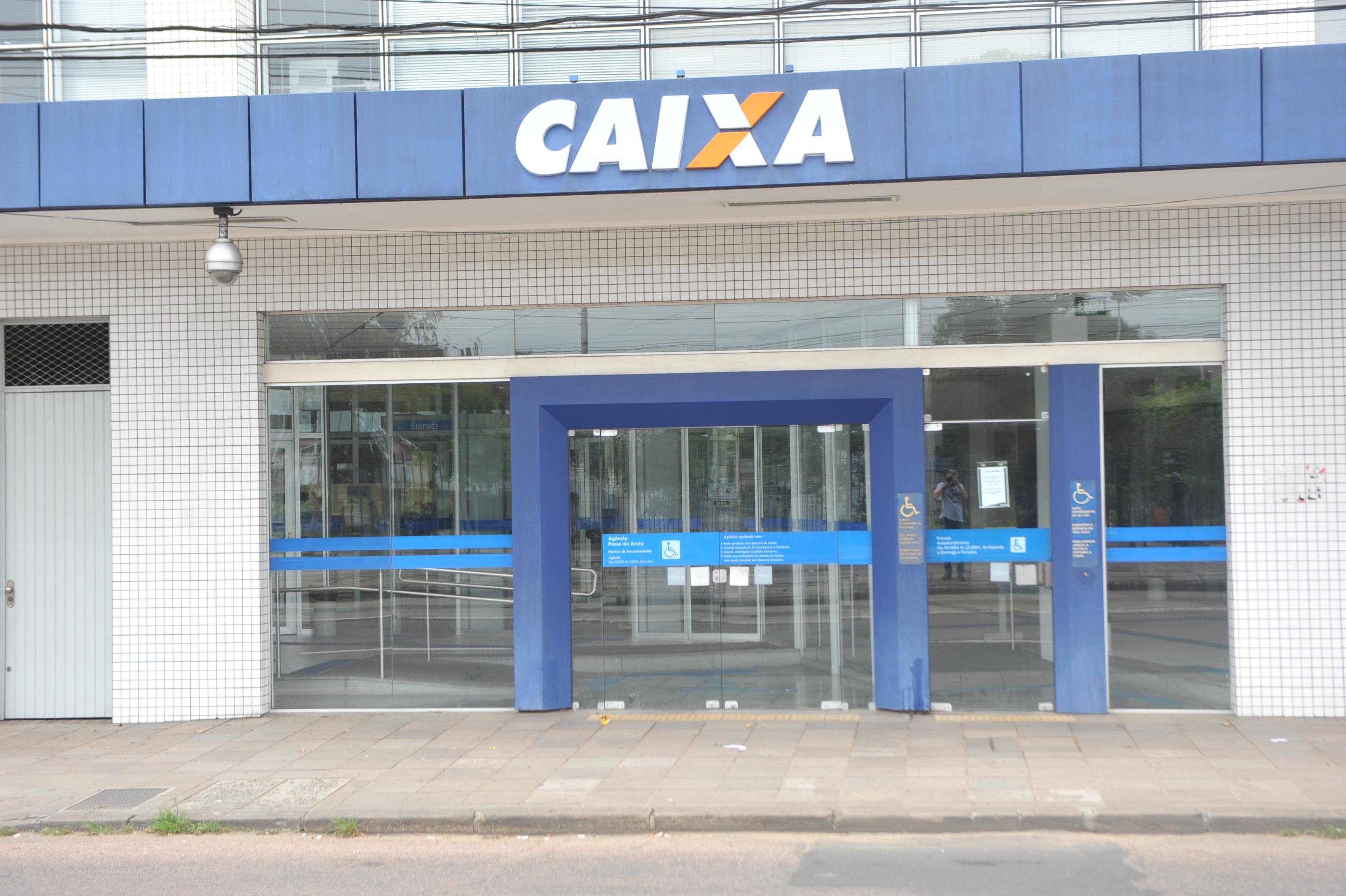 Pol&iacute;cia investiga tentativa de roubo em ag&ecirc;ncia em Porto Alegre