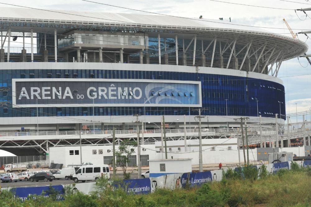 Determina&ccedil;&atilde;o favor&aacute;vel ao Gr&ecirc;mio &eacute; v&aacute;lida enquanto a a&ccedil;&atilde;o tramitar