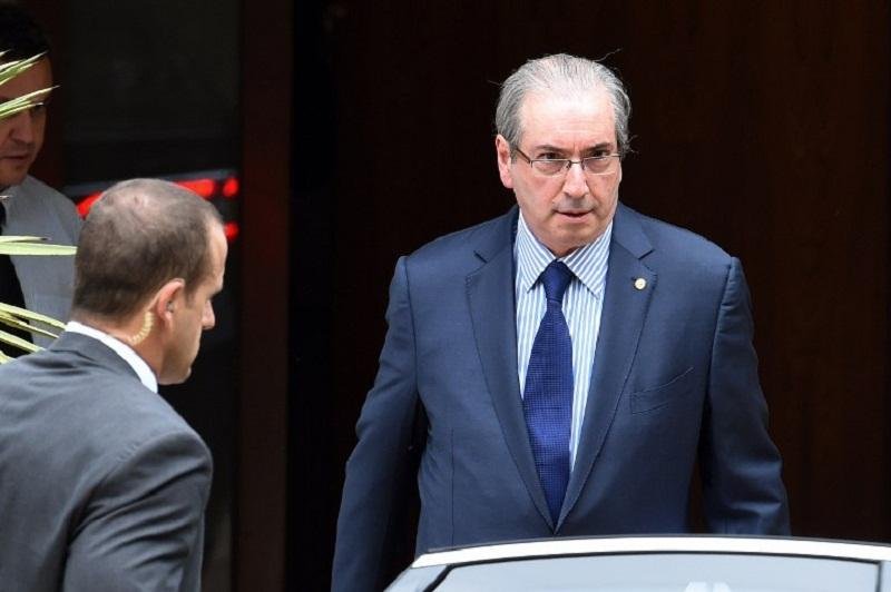 Cunha diz que parecer favor&aacute;vel a contas do governo n&atilde;o muda impeachment