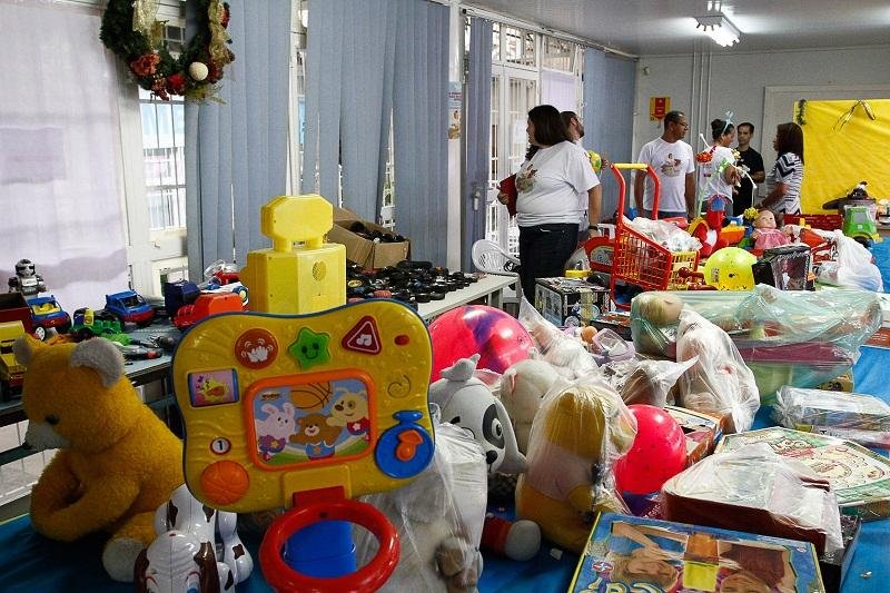 A&ccedil;&atilde;o conseguiu juntar 20 mil itens que ser&atilde;o distribu&iacute;dos a entidades de apoio a crian&ccedil;as