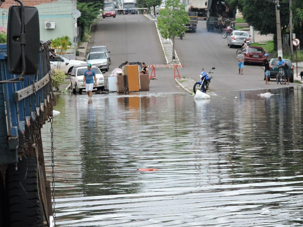 Chuva j&aacute; desabrigou e desalojou mais de 6, 5 mil pessoas na fronteira oeste 