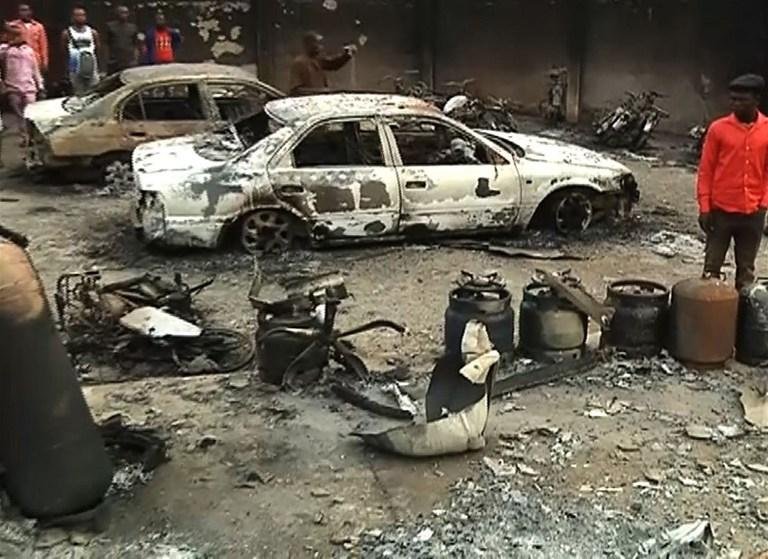 Nesta segunda-feira, duas suicidas detonaram explosivos em mercado no nordeste do pa&iacute;s