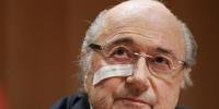 Joseph Blatter afirma que só quer defender sua honra