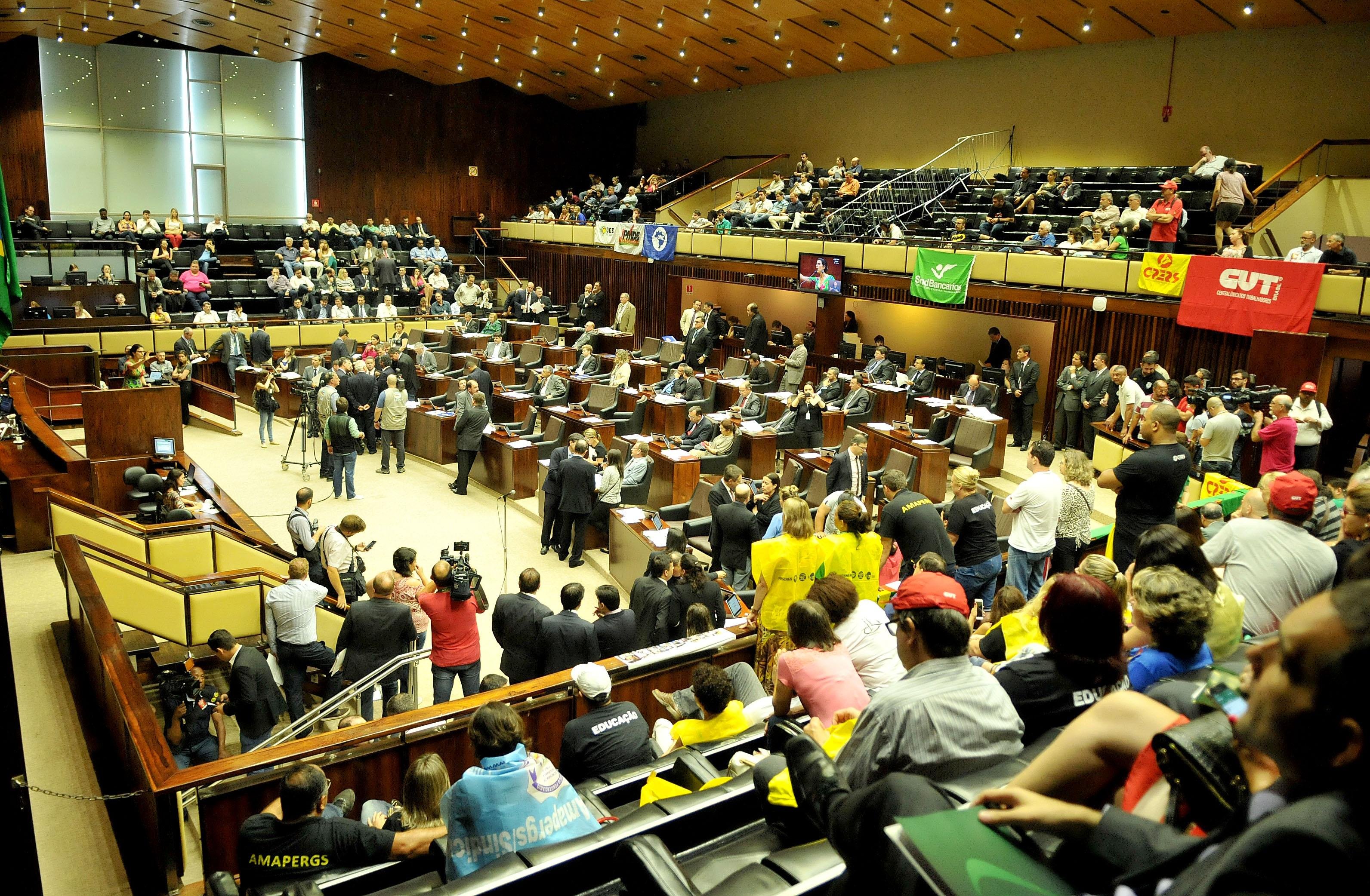 Clima deve ser acirrado na Assembleia em fevereiro