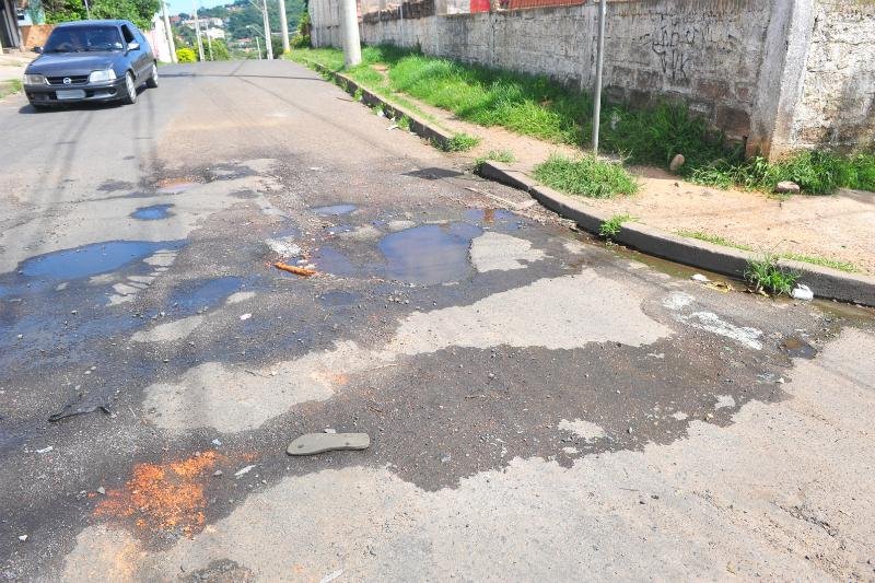 Adolescente morre ap&oacute;s troca de tiros com policiais em Porto Alegre
