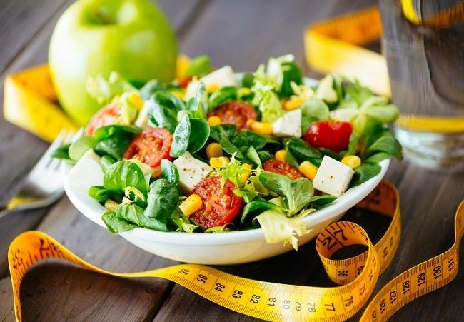 Frutas, legumes e verduras fazem parte de um bom plano detox para o come&ccedil;o do ano