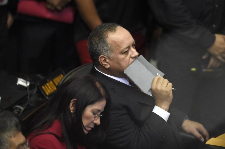 Diosdado Cabello disse que o abandono do recinto foi porque o novo presidente do Legislativo violou o regulamento interno e de debat
