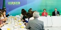 Dilma conversou com jornalistas no café da manhã no Palácio do Planalto