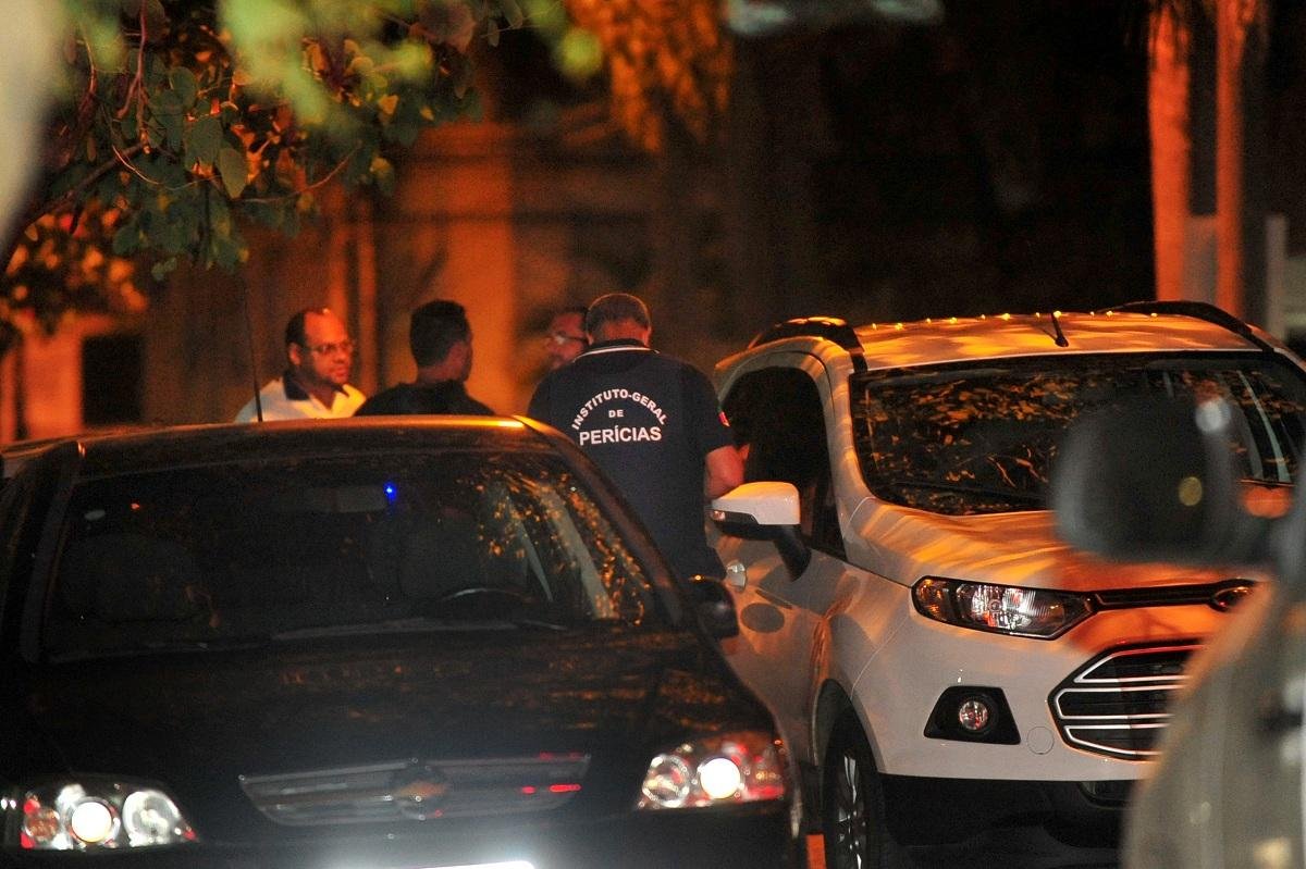Ve&iacute;culo que criminoso tentava roubar pertence a uma policial civil 