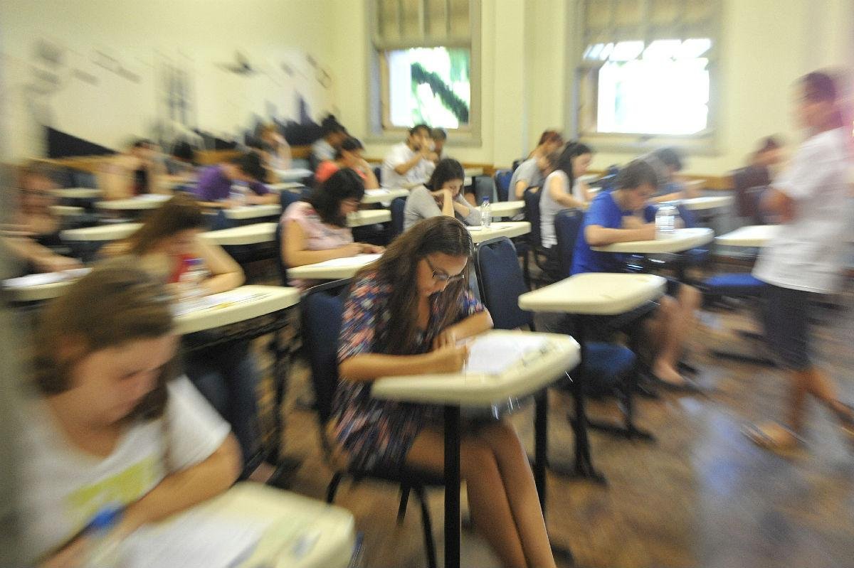 Vestibular 2015 come&ccedil;a neste domingo na Ufrgs