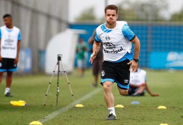Ramiro v&ecirc; manuten&ccedil;&atilde;o do grupo como diferencial no Gr&ecirc;mio