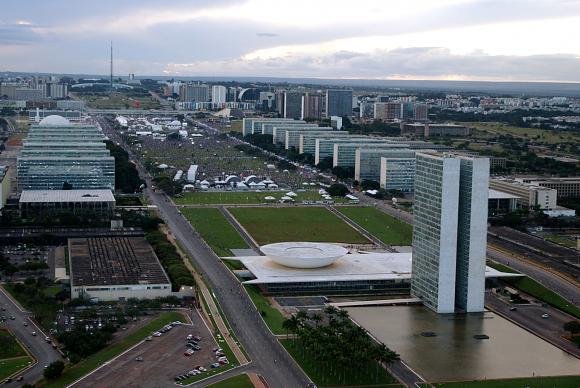 Carreiras de Estado ter&atilde;o reajuste superior ao dos demais servidores