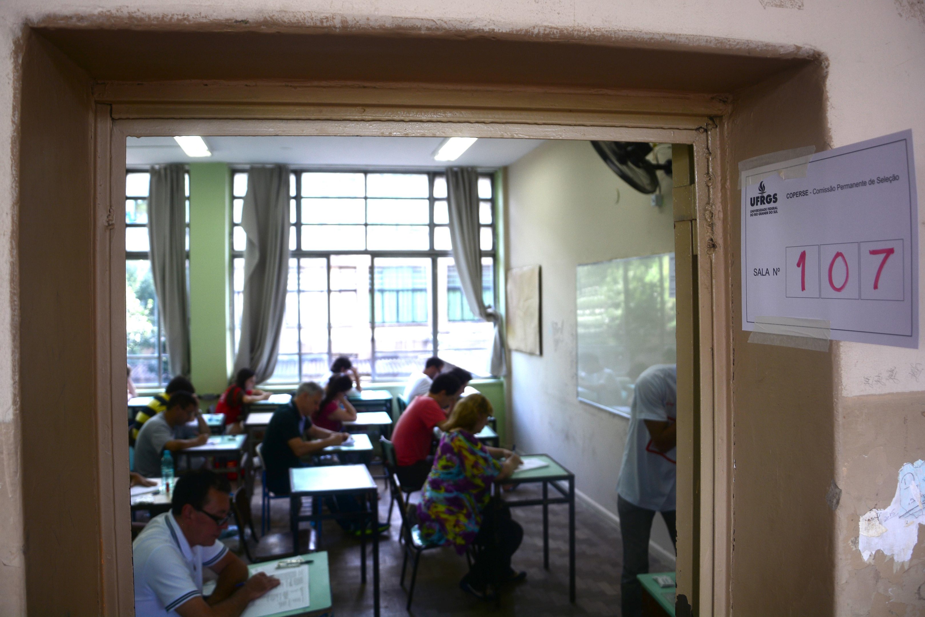 Principal exame do Estado tem mais de 38,4 mil estudantes disputando 4.017 vagas