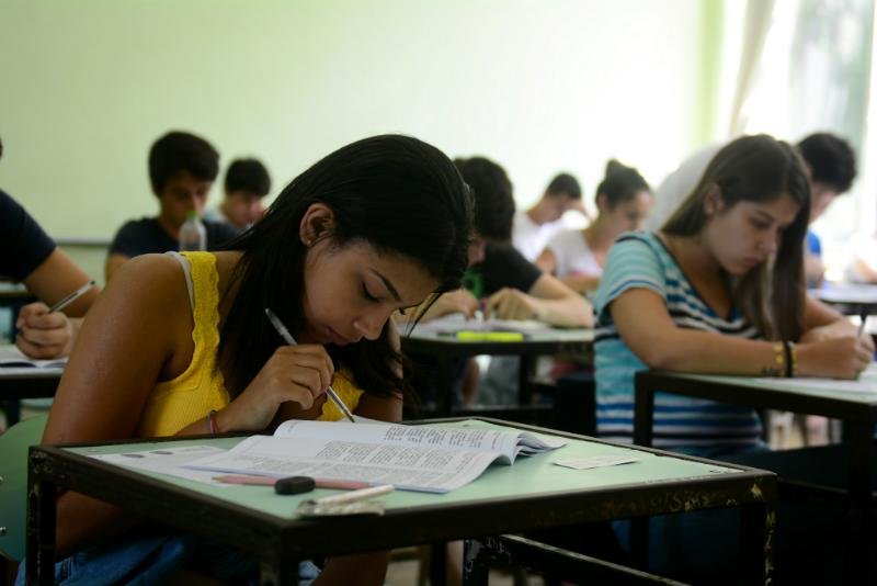 Vestibulandos encaram nesta segunda Reda&ccedil;&atilde;o da Ufrgs