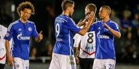 Schalke 04 assumiu liderança da Florida Cup com vitória