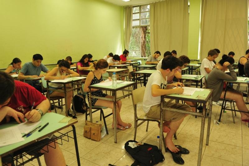 Tema da reda&ccedil;&atilde;o da Ufrgs &eacute; sobre leitura em tempos digitais