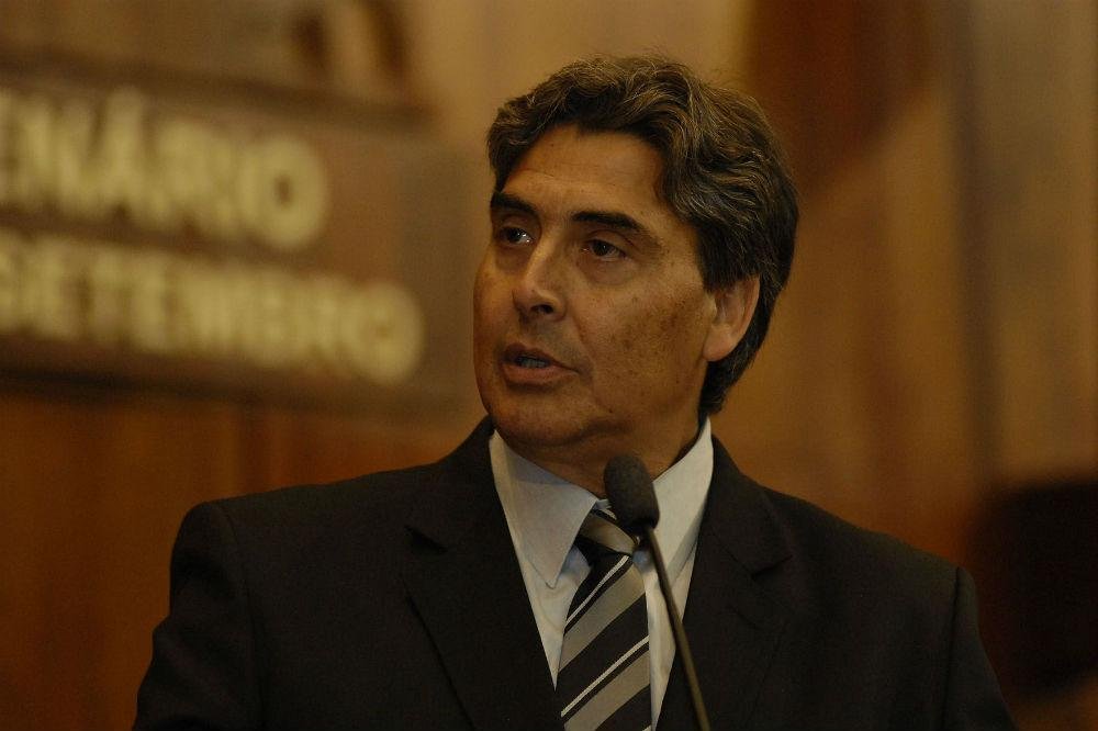 Governo do RS vai enfatizar necessidade de ajuda para superar crise