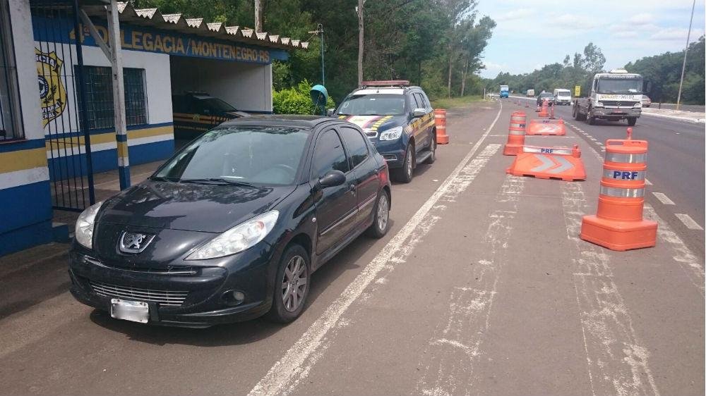 Motorista trocou letras das placas para burlar fiscaliza&ccedil;&atilde;o 