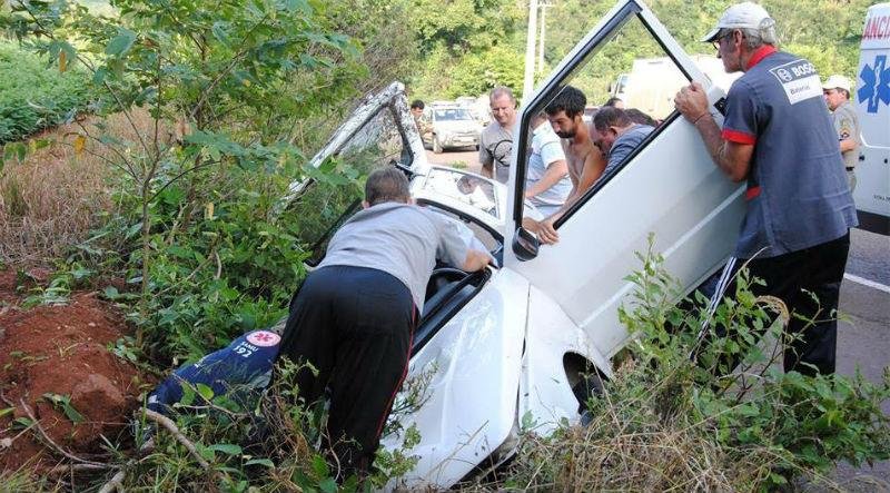 Duas pessoas morrem em acidente em Palmitinho