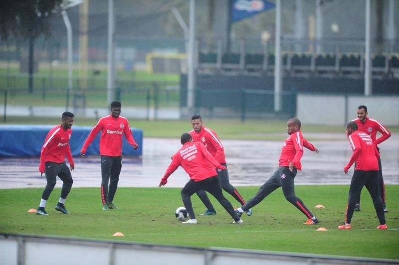 Temporal na Fl&oacute;rida atrapalha programa&ccedil;&atilde;o de treinos de Fluminense e Inter