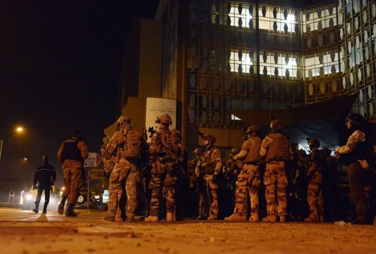 For&ccedil;as de seguran&ccedil;a invadiram hotel em Burkina Faso