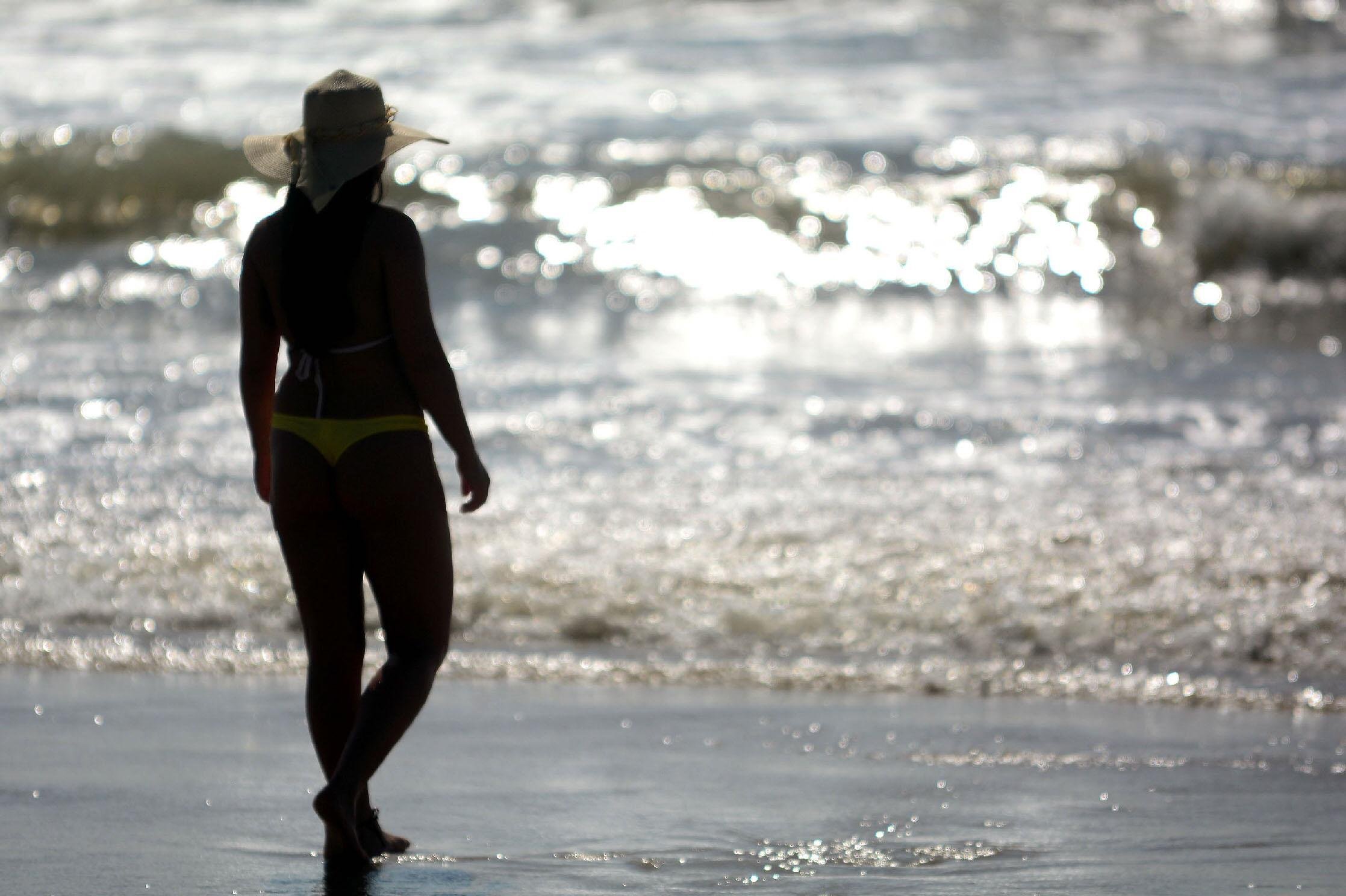 Vento nordeste estava fraco e o mar, mais calmo