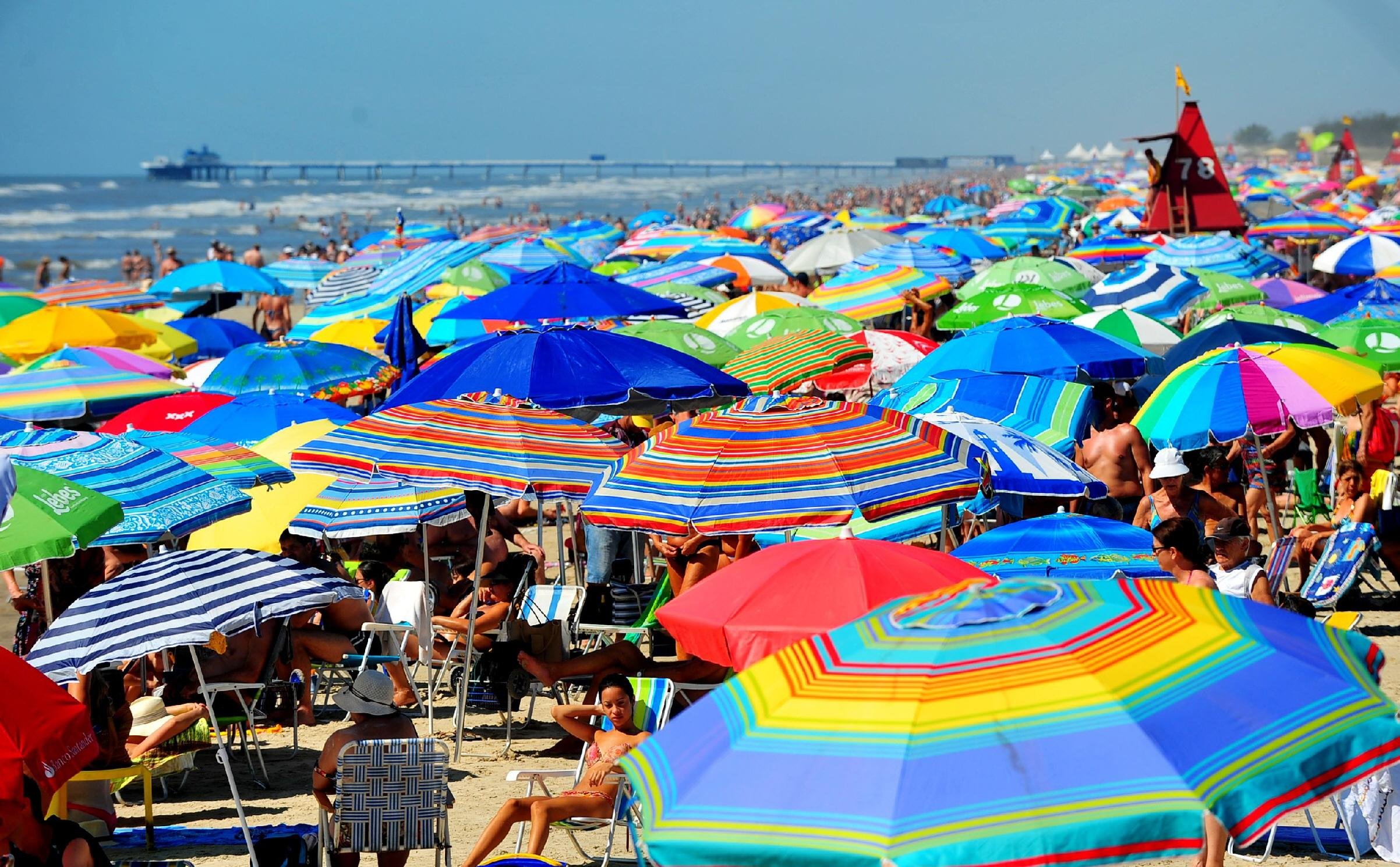 Litoral segue com calor e sol para curtir a praia