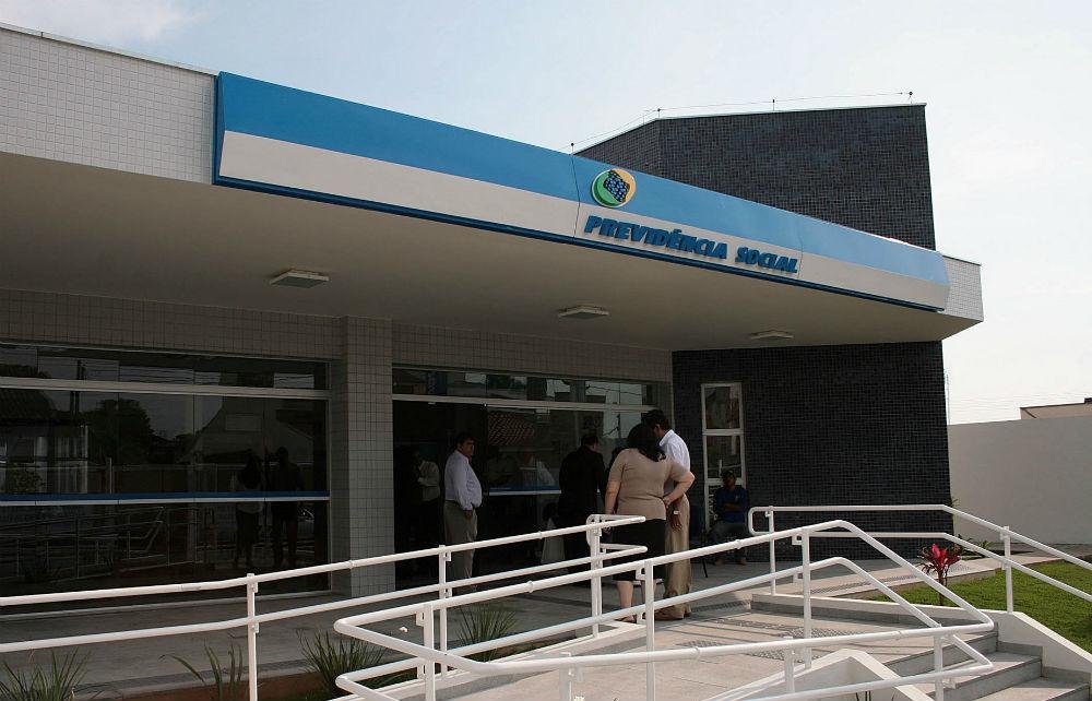 Peritos do INSS anunciaram que voltar&atilde;o ao trabalho na pr&oacute;xima segunda-feira